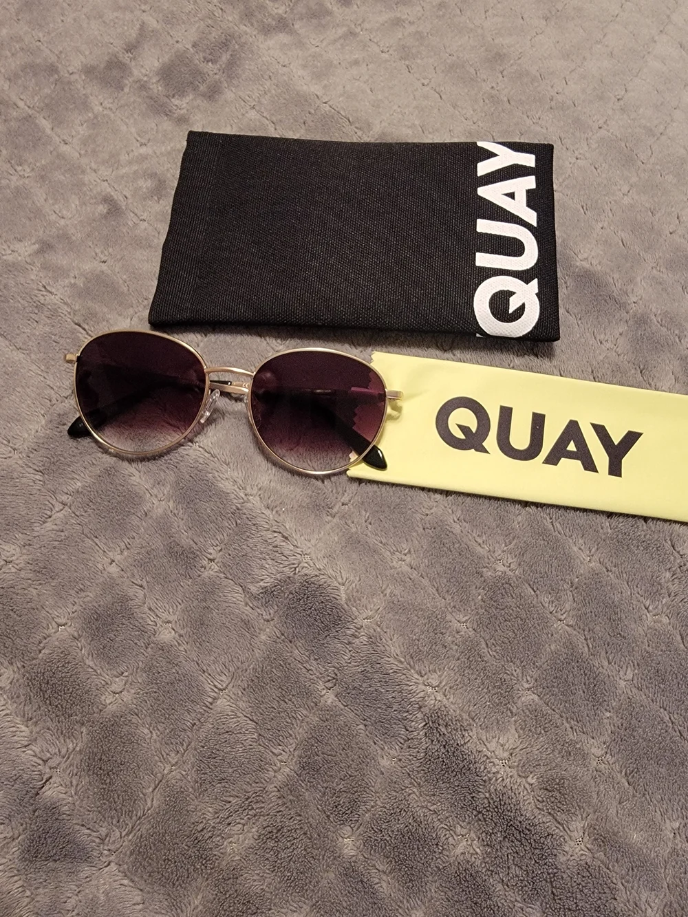 Quay Australia Loop Me In Sunglasses with Brown Gradient Lenses